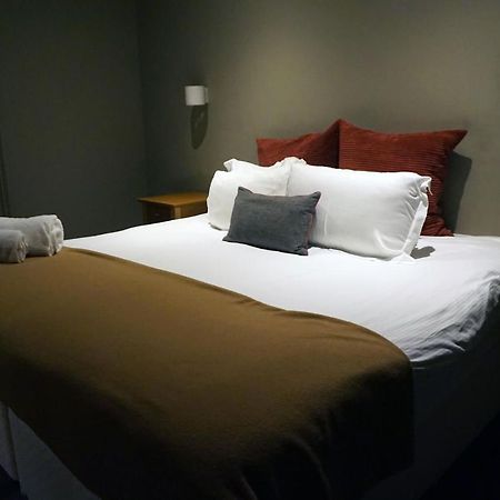 The Penny Farthing Hotel Berkhamsted Extérieur photo