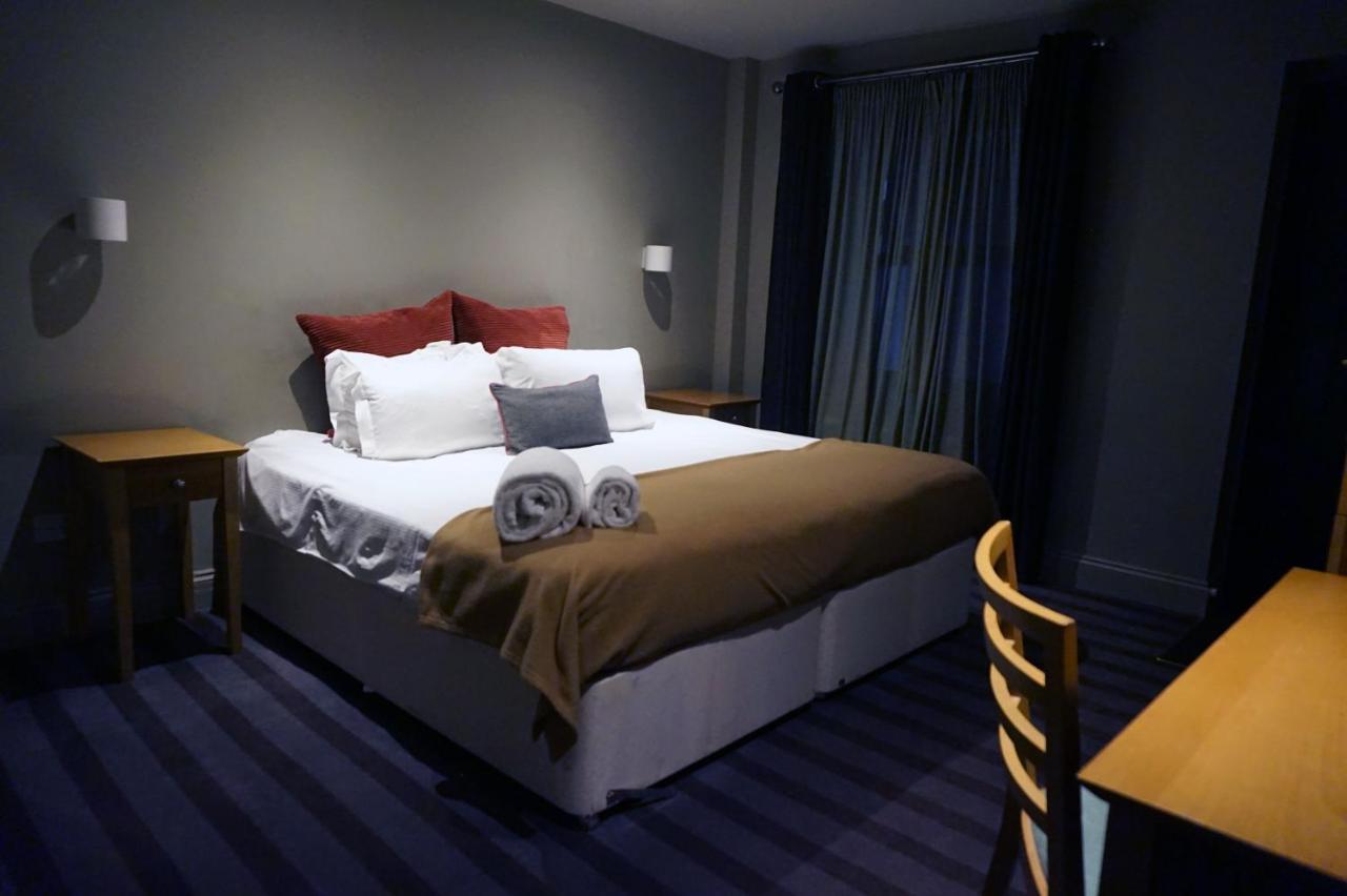 The Penny Farthing Hotel Berkhamsted Extérieur photo