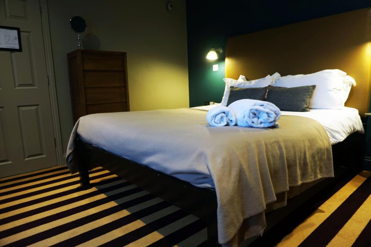 The Penny Farthing Hotel Berkhamsted Extérieur photo